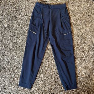 Athleta go far travel pant